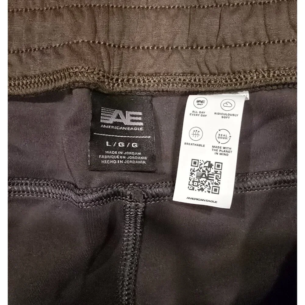 NWOT American Eagle AE 24/7 Pant - Green Olive - Mens Large